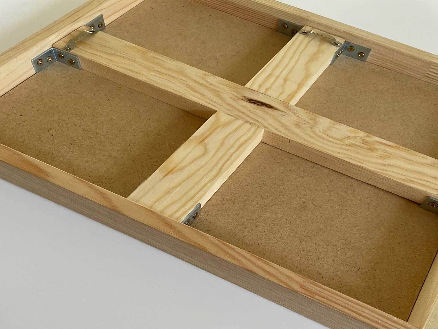 Rosen in blauem Topf